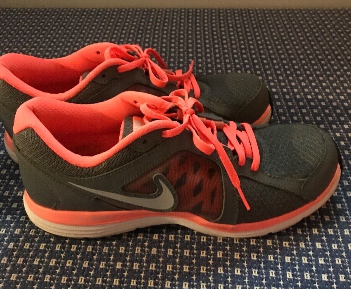 nike dual fusion st3 women's